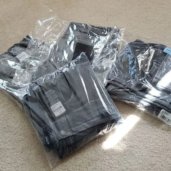 HUDSON Jeans Zack Car Skinny Jean - Picture 4 of 5